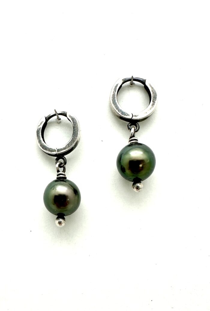 South Sea Peacock Pearl Earrings -9mm