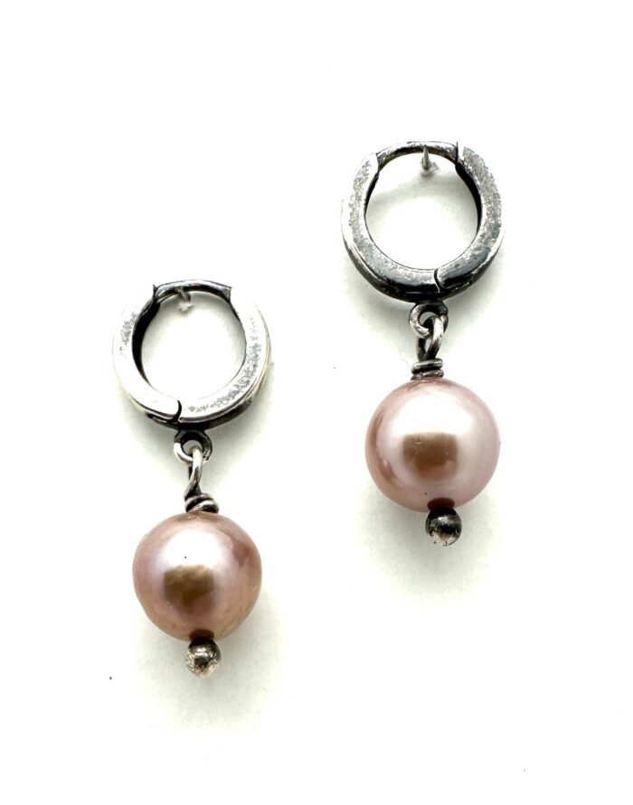 Natural Pink Fresh Water Pearl Earrings 9mm